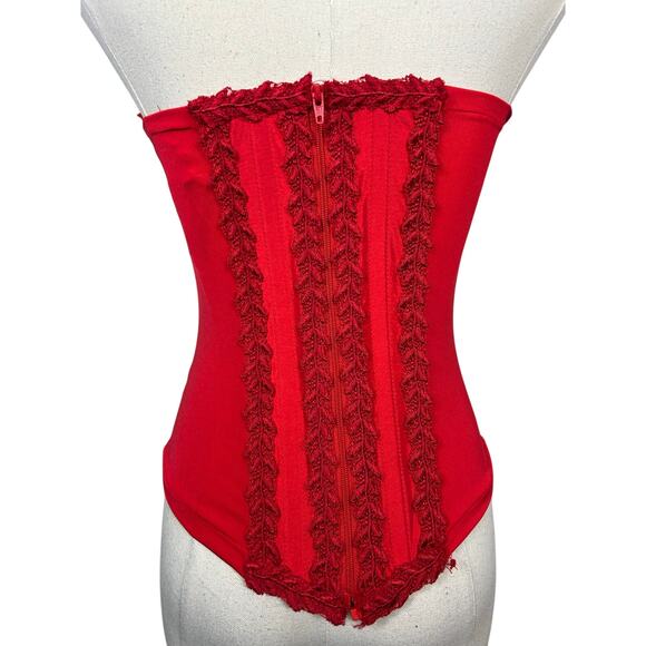 La Femme Paris Vintage Corset Top Red Sz 4 Vampire Goth Masquerade - Picture 8 of 8